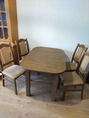Stół i krzesła brązowy tapicerka jasny brąz