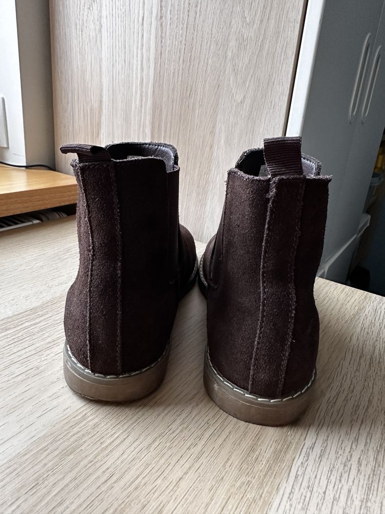 Sztyblety zamszowe dla chłopca r. 35, buty wiosenne/jesienne