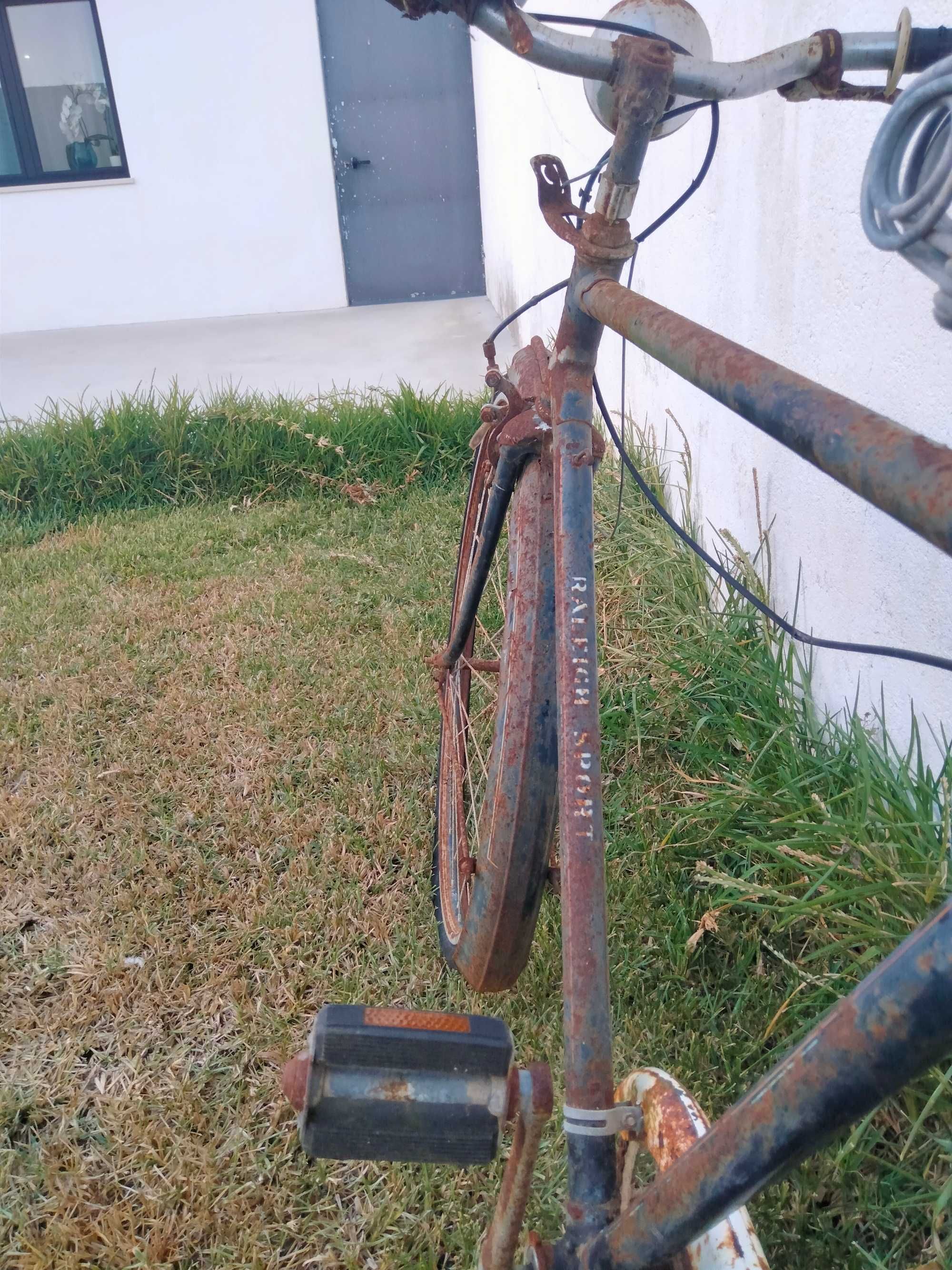 Bicicleta antiga