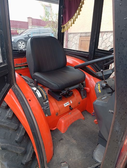 Продам Kubota kl 27