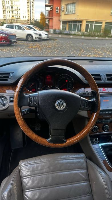 Продам Passat B6,ТОП комплектація,Авто у Львові.