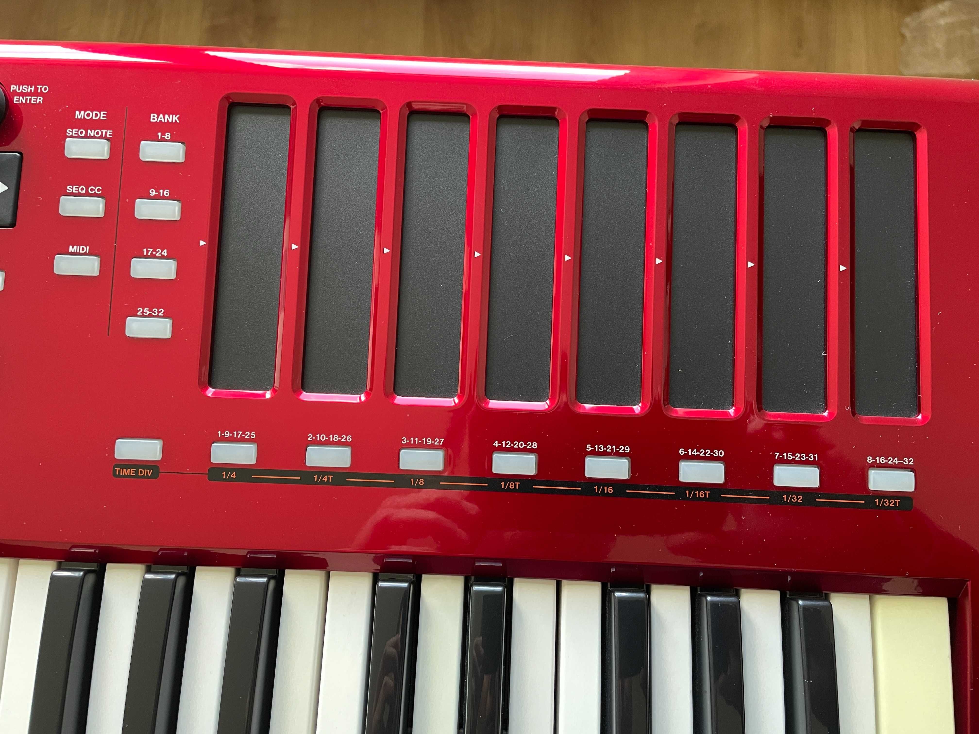 Akai MAX 49 klawiatura sterująca MIDI + stand gratis