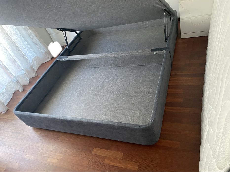 Sommier com arrumação 1,60m x 2,00m