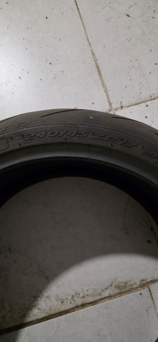Pirelli Diablo Rosso 240 45 17 2022 року