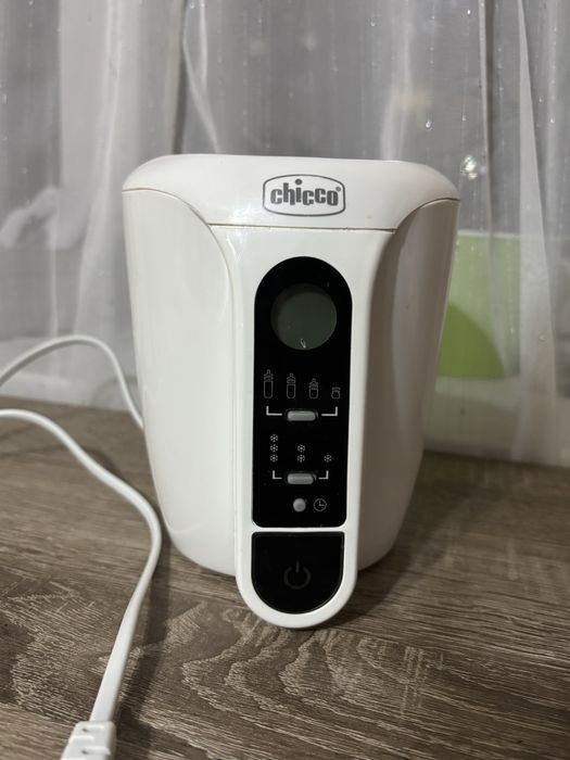 Підігрівач для бутилочок