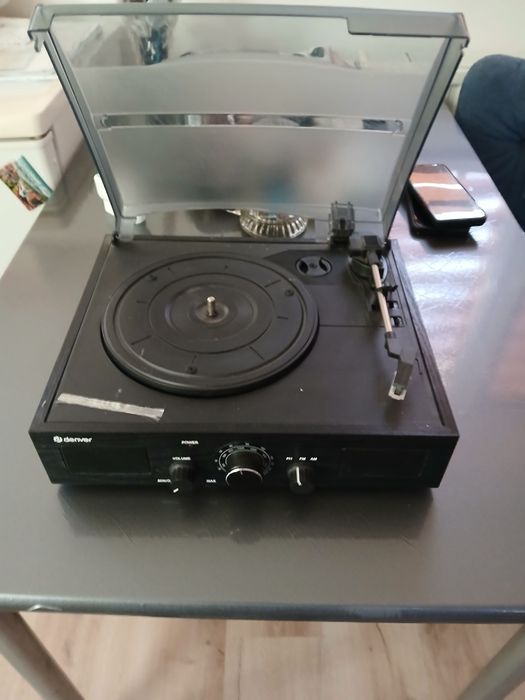 Na płyty. Winylowe,wbudowane nadio fm