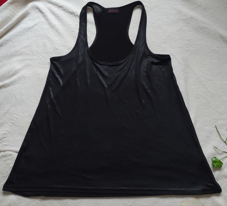 Czarna koszulka damska