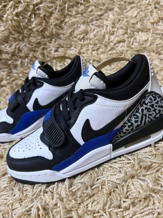 Nike air Jordan legacy кроссовки Размер 36