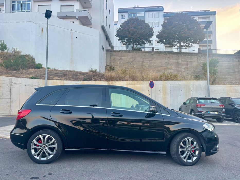 Mercedes Bens B180 Class