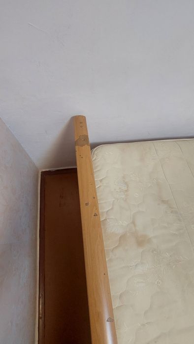 Продам двоспальне ліжко