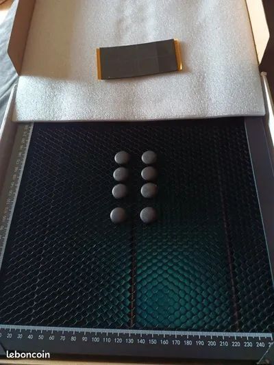 Стільниковий робочий стіл лазерного гравера для верстату.