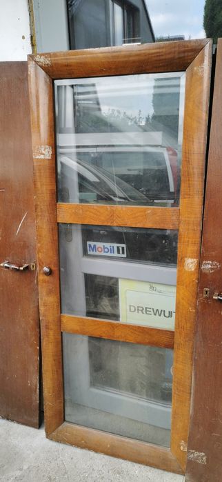 Szafa  z szybą, vintage, rozkladana
