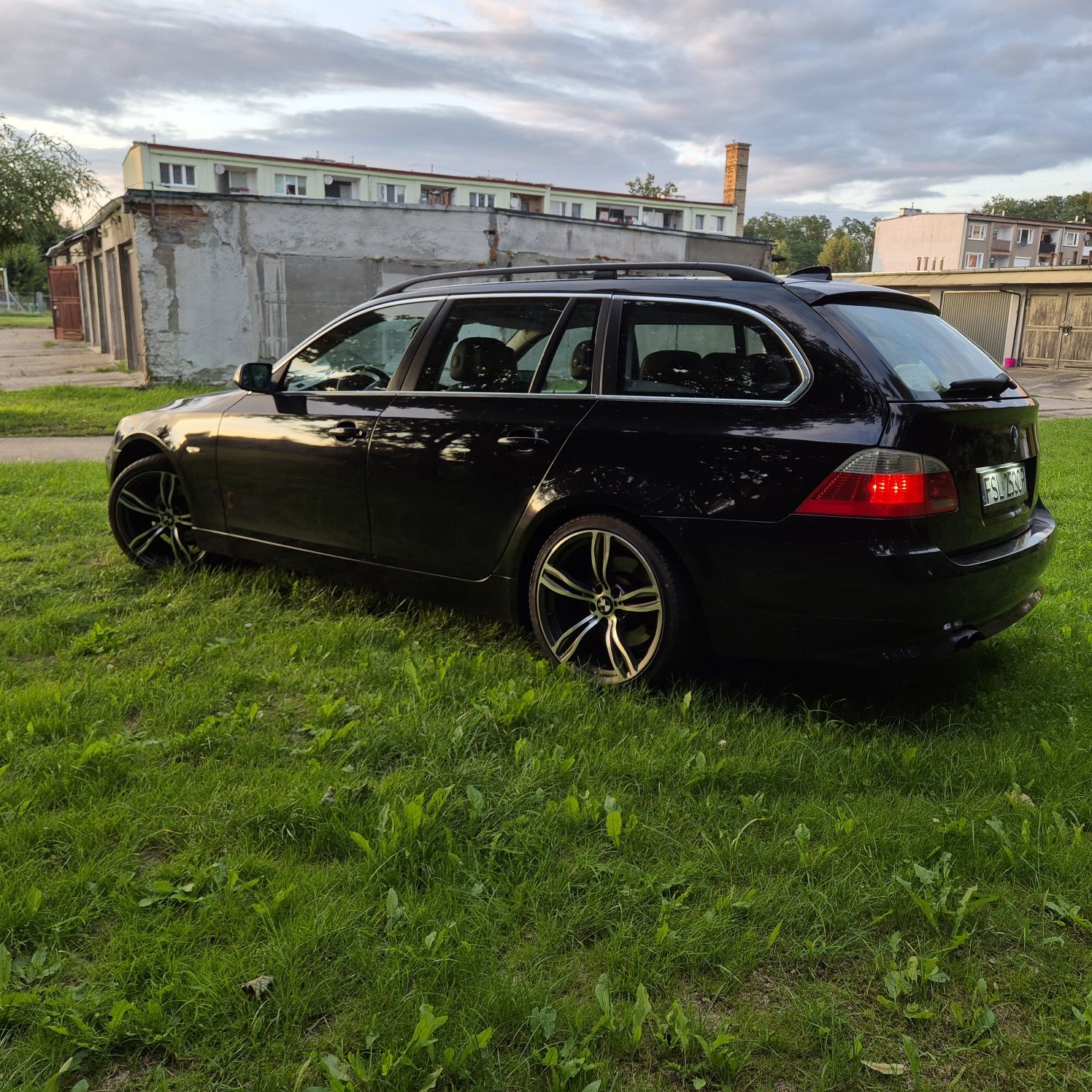 BMW 5 E61 2.5d Automat • Skóra, Bi-Xenon, Felgi 19” • Tempomat Adapt