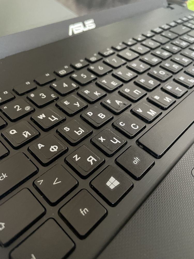Наліпки на англійську клавіатуру ноутбуку