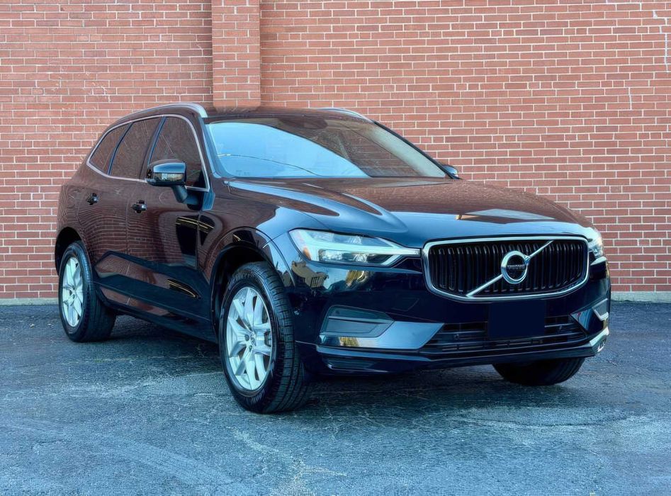Volvo XC60 T5 Momentum      2019
