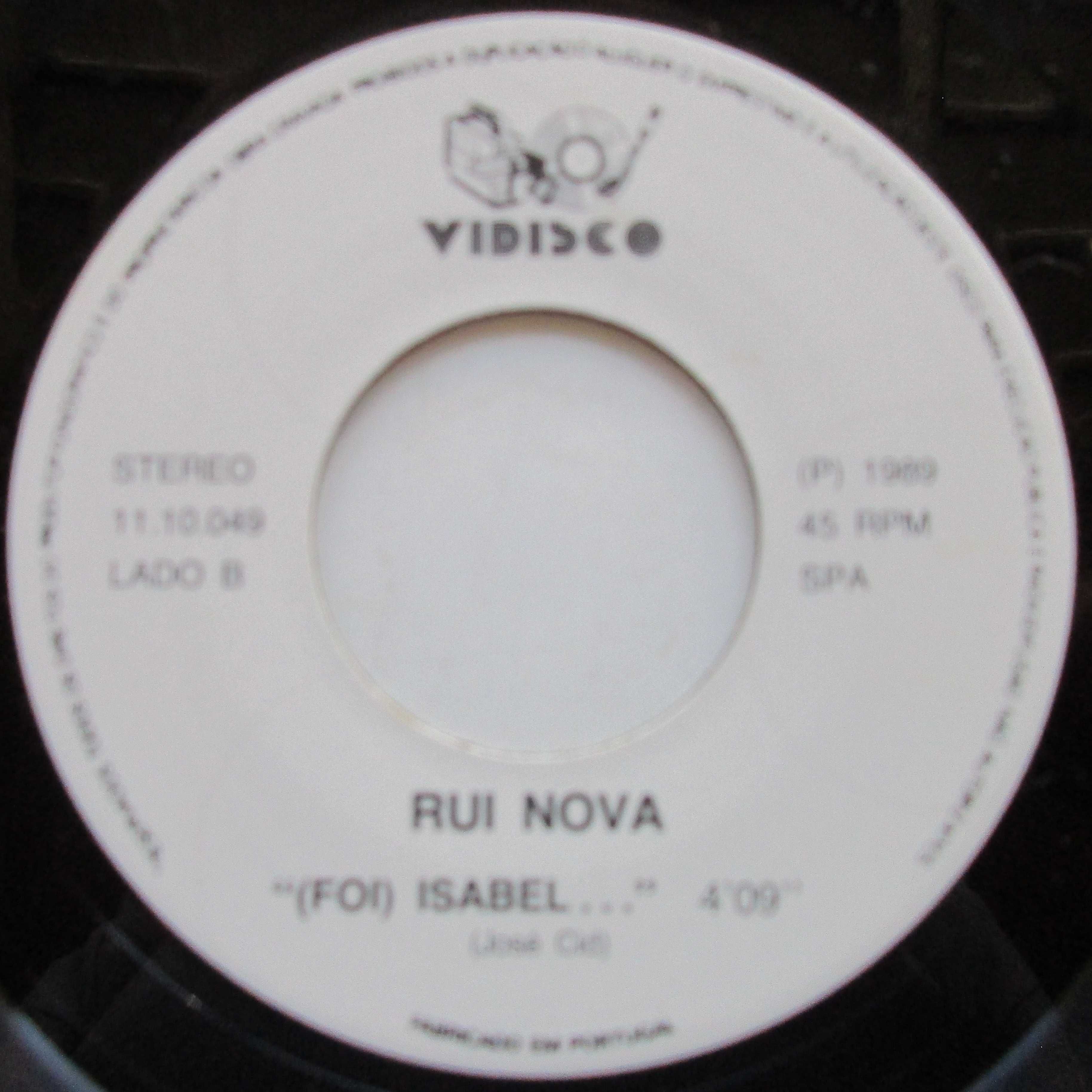 Rui Nova - - - - - Lá Fora a Cidade Dorme - - - - - Single