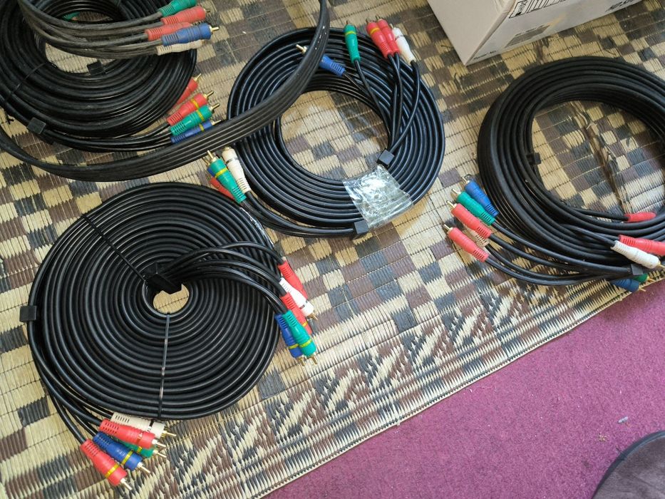 Продам кабель RCA x5