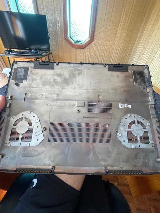 ASUS ROG Zephyrus M GU502GV para peças e carregador