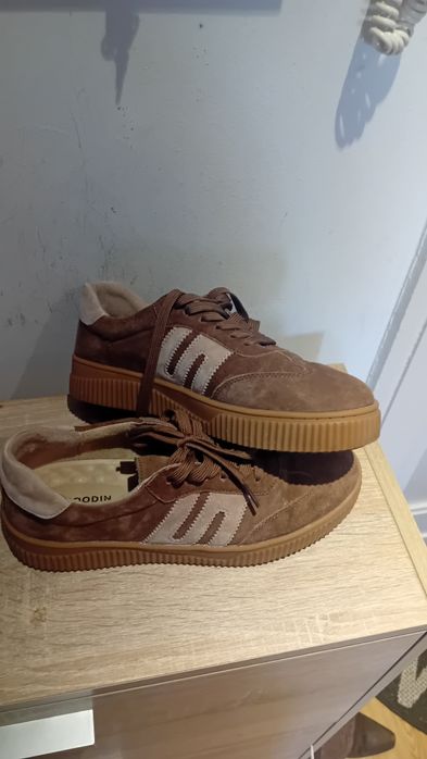 Buty typu Snickersy