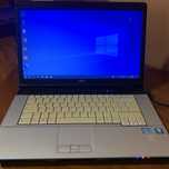 Ноутбук Fujitsu lifebook-E751.