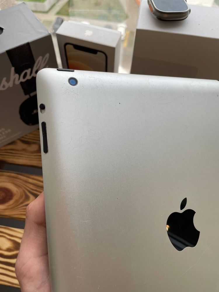 Ipad 3 32gb працює