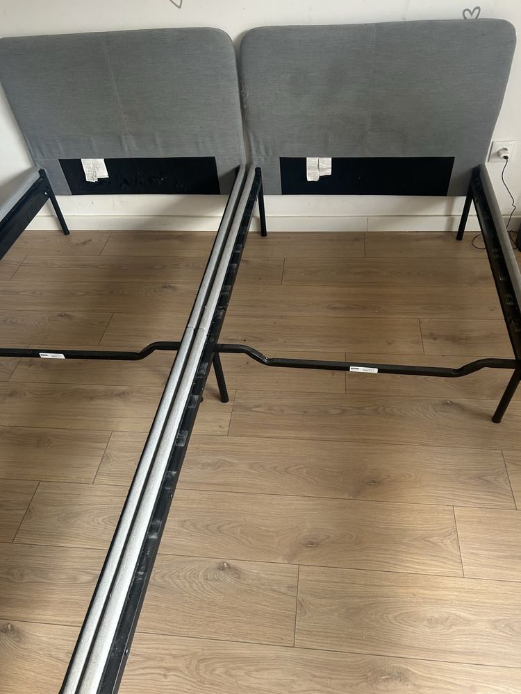 Mesa cozinha 6 lugares e 2 camas solteiro Ikea (com estrado)