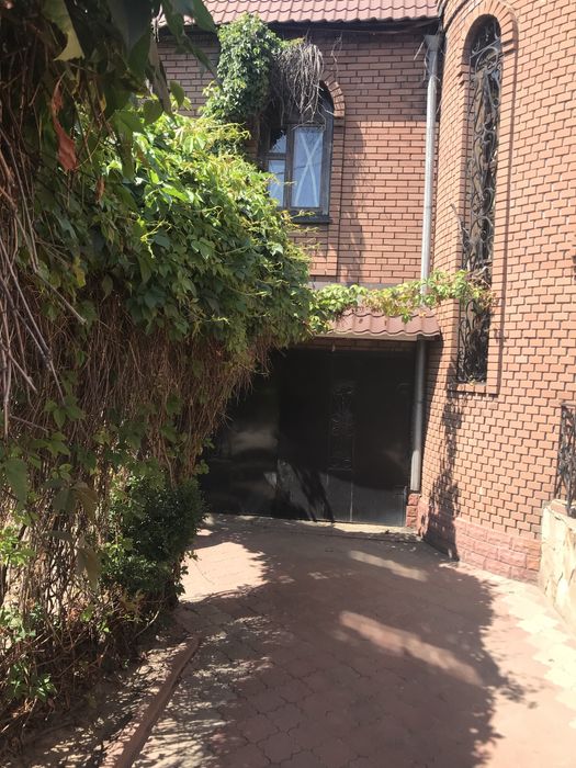 Продам дім в Новокодацькому районі