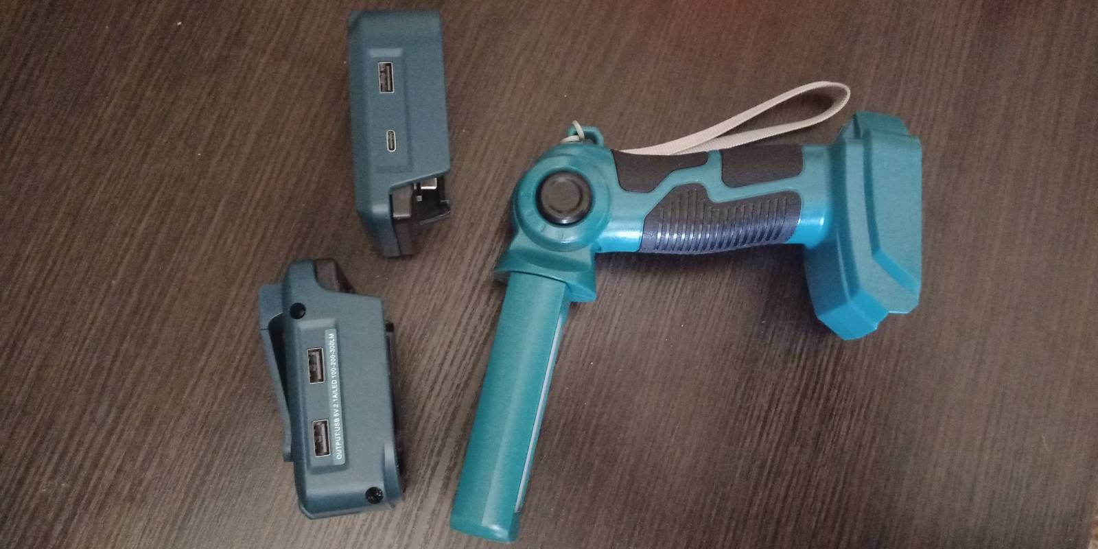 Usb адаптер,фонарік DEWALT Milwaukee Bosch  Makita