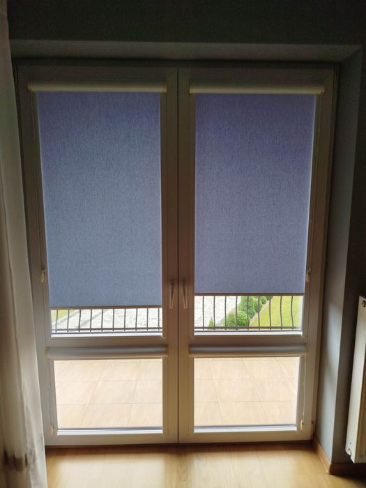 Okno balkonowe PCV 175x225 cm – dwuskrzydłowe, dwuszybowe, z roletami