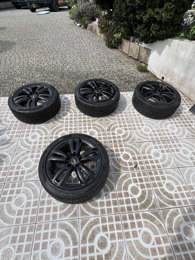 Jantes 17’ Pneus Pirelli (novos) Mini JWC