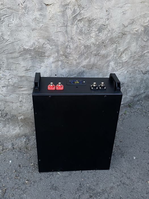 Комплект инвертор 6.2 kWt + аккумулятор 6.8кВт 48V 14S2Р