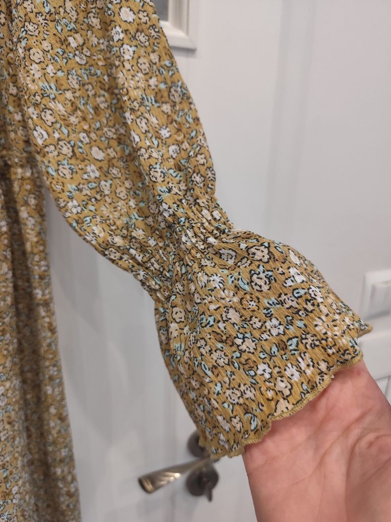 Elegancka sukienka Reserved r.158