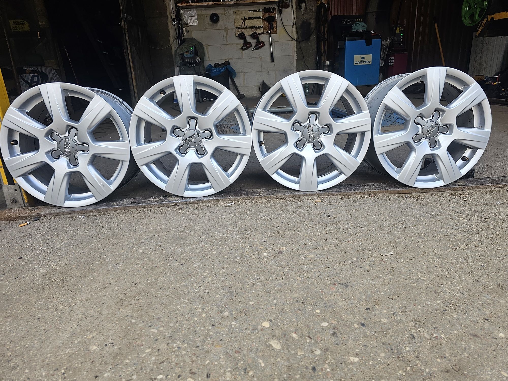 Felgi Aluminiowe Audi A4 B8-B9 R16 5x112 ET45-7.5J