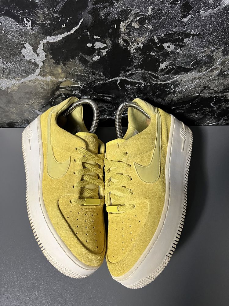 Кросівки жіночі Nike Air Force 1 Sage 40р