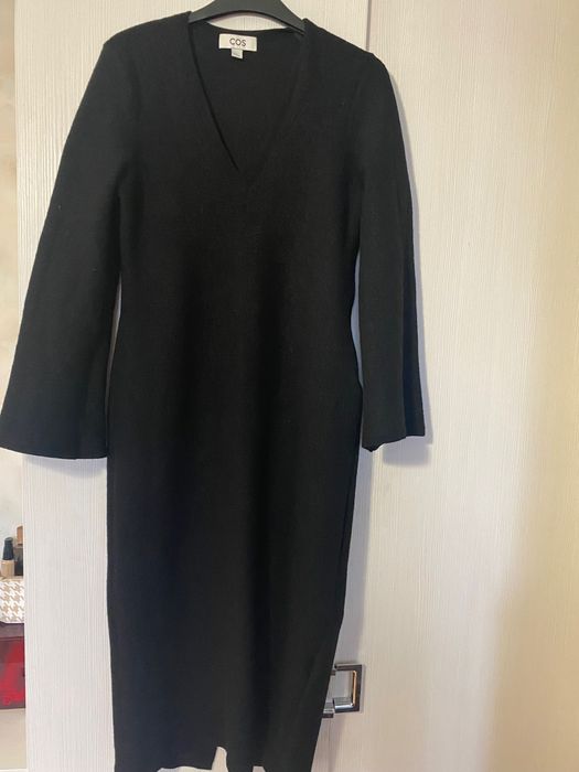 Продам вовняну сукню Cos