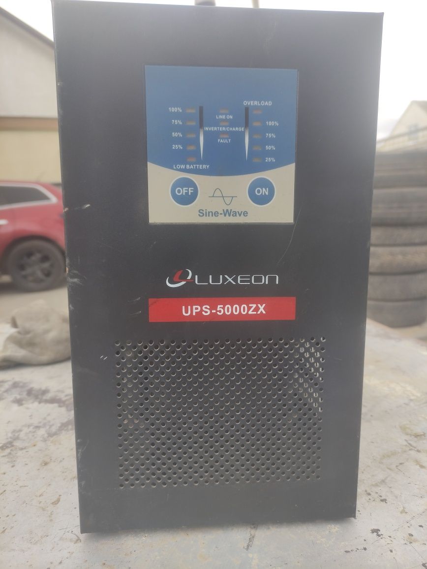 ИБП Luxeon  UPS - 5000zx