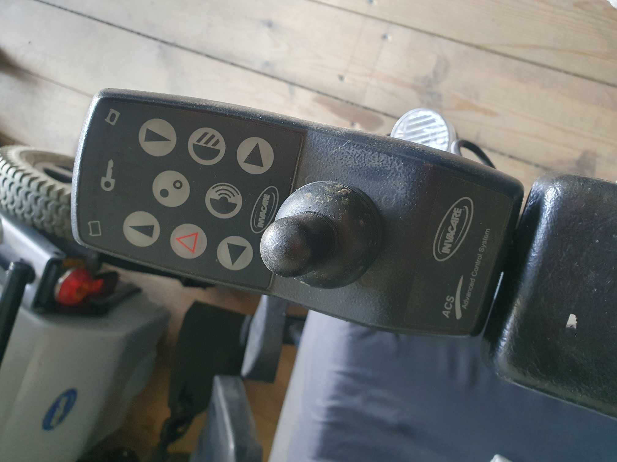 wózek inwalidzki elektryczny invacare storm siedzisko 43 cm - 17