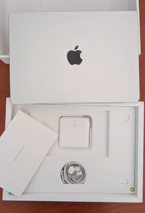 MacBook Pro 14" M4 Max | 36GB RAM | 1TB SSD | AppleCare+ 2027