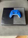 Xbox One z jednym padem