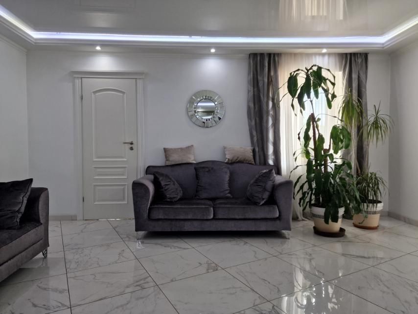 Аренда VIP дома 12 минут от Днера,1700$ с коммунальными (генератор)