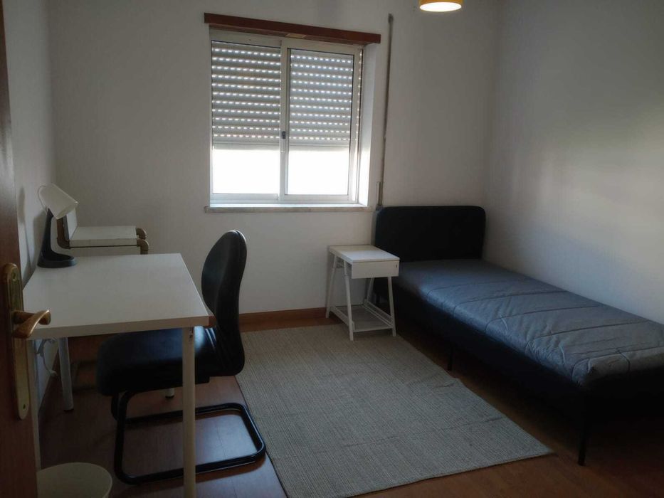 Quarto estudantes Caparica