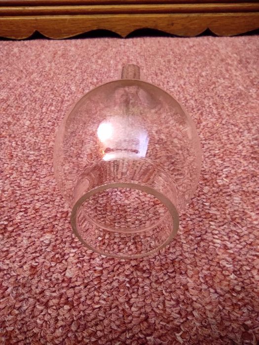 Klosz lampy naftowej 18 cm. Kominek Wiener do lampki