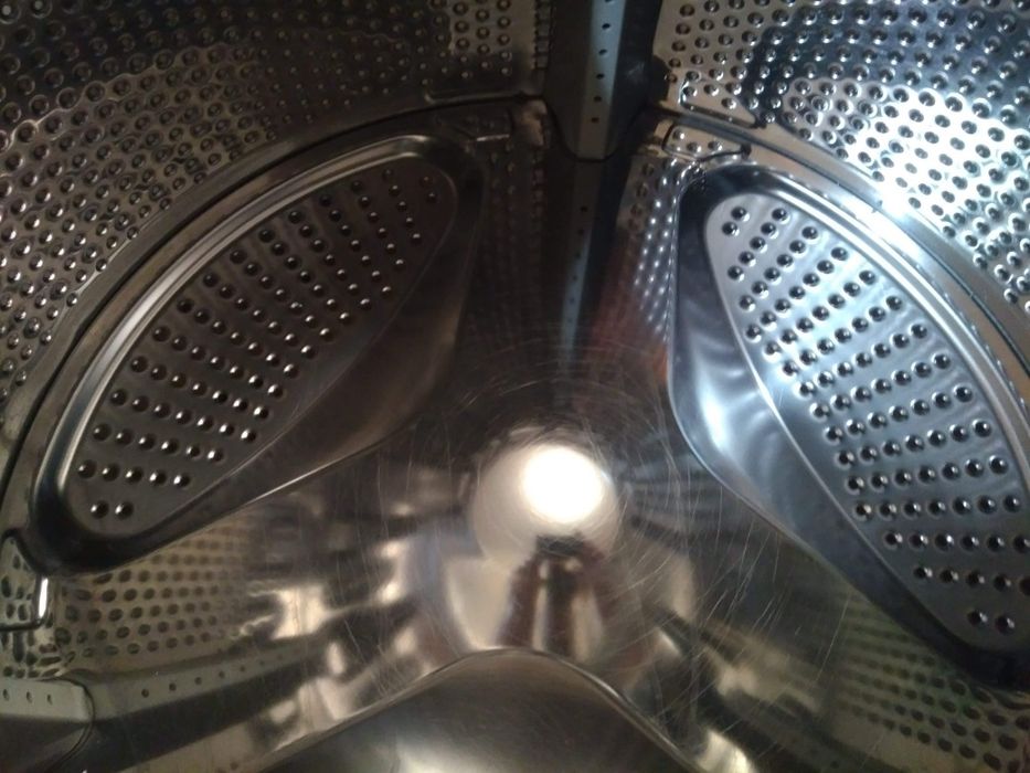 Барабан и запчасти к стиральной машинке Samsung WF6450S7W