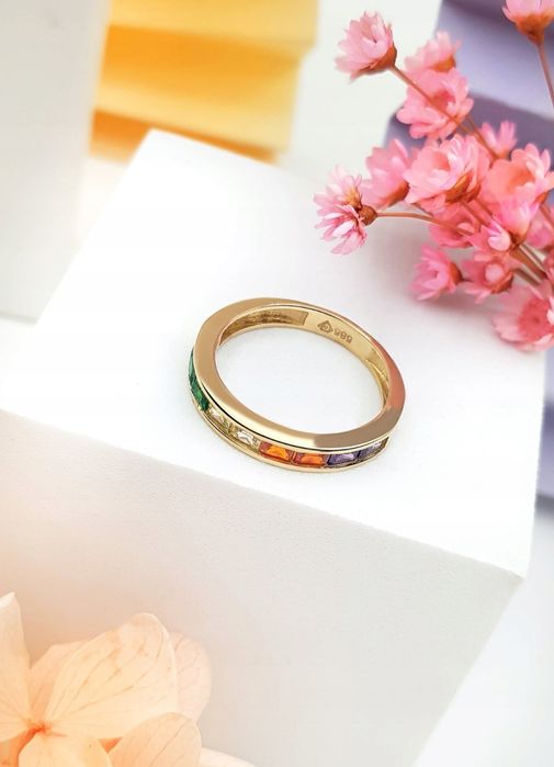 Złota obrączka, kolorowe cyrkonie, pr 585, r. 14