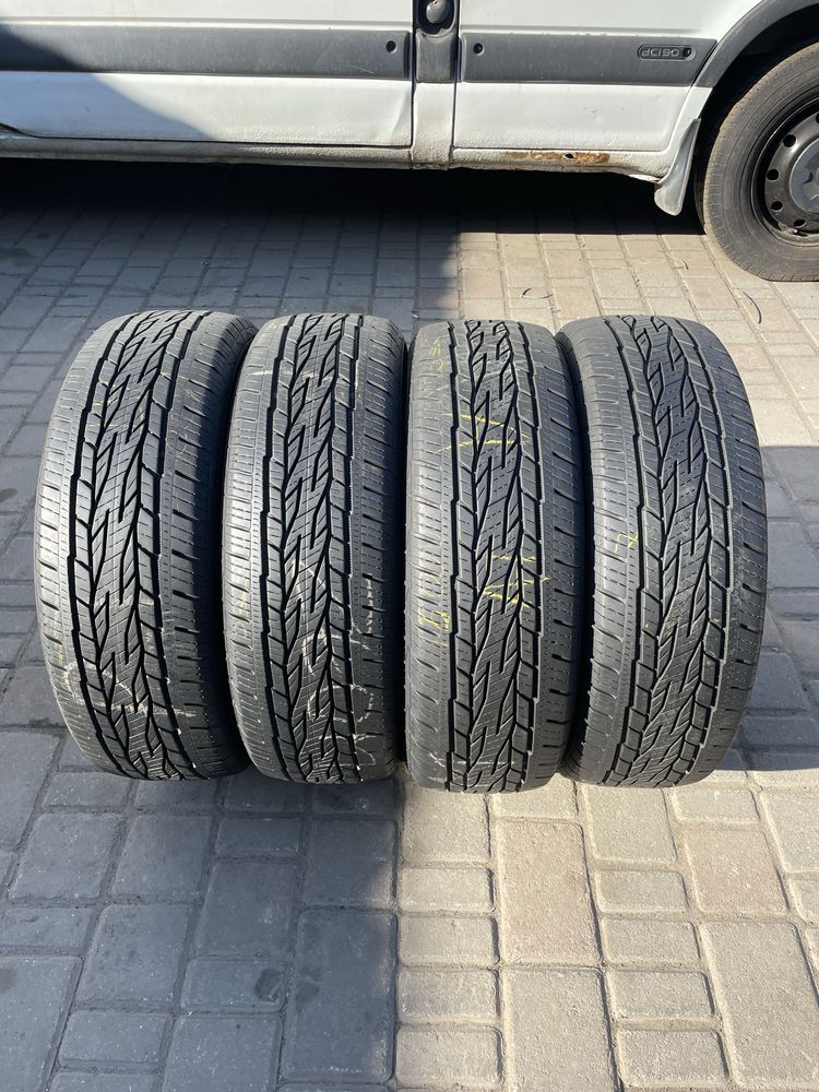 Колеса/резина/гума 215/65R16 Continental