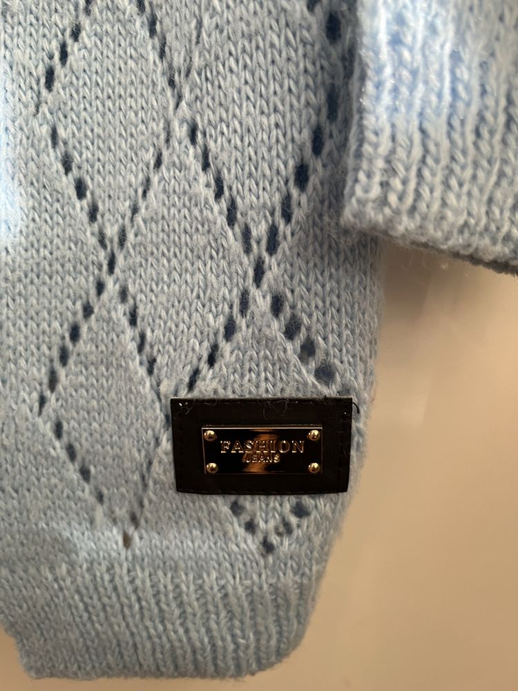 Sweter dziewczecy 110/116