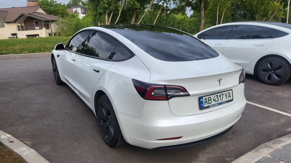 Tesla Model 3 2021