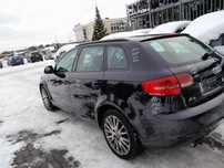 AUDI A3 8P II LIFT 10R BŁOTNIK LEWY TYLNY LEWY TYŁ SPORTBACK KOLOR: LZ9Y