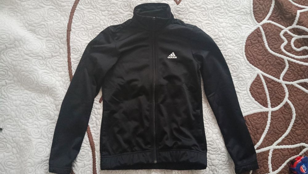 Bluza czarna Adidas 11-12 lat