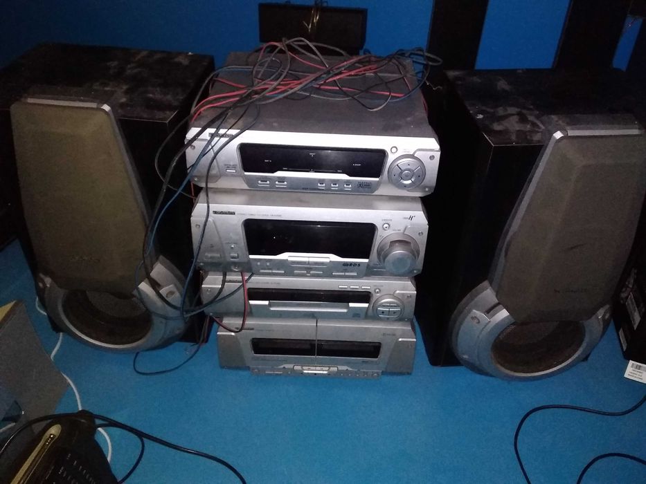 Wieża Sony z głośnikami Cd kaseta radio Sh-Eh560 technics